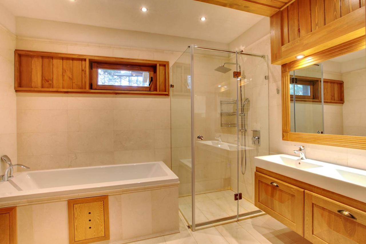 Villa Four Seasons Razlog Extérieur photo