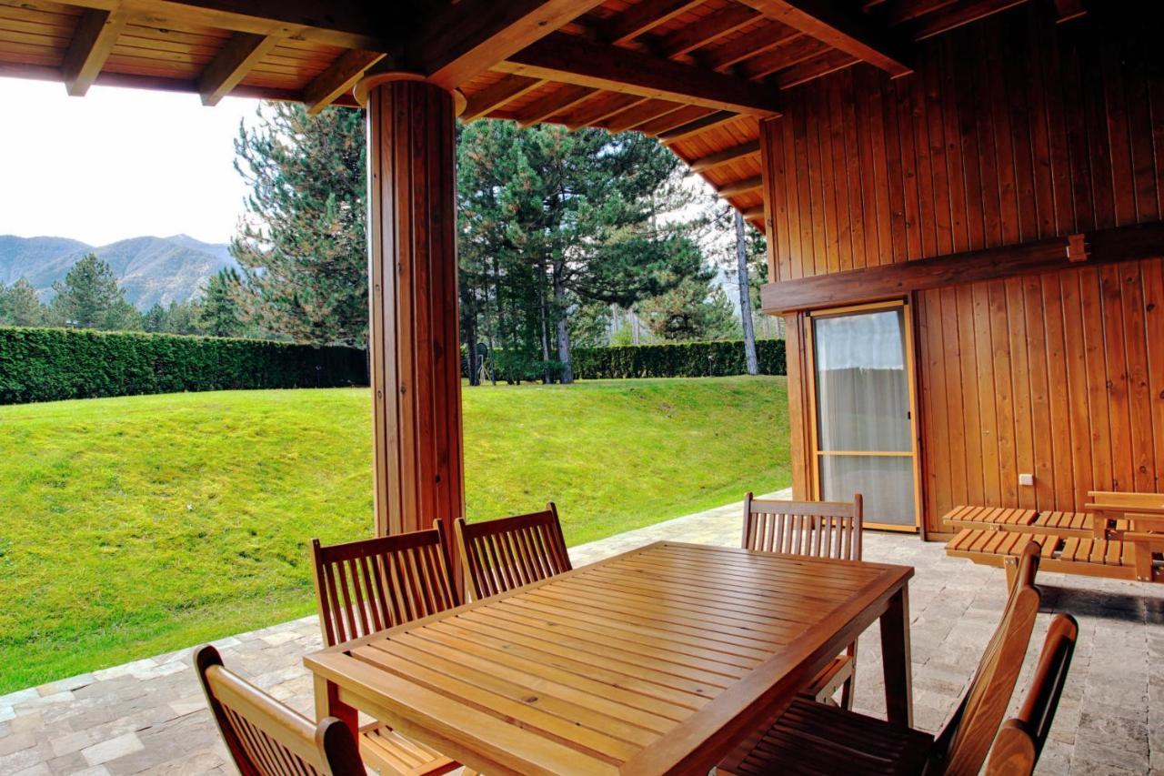 Villa Four Seasons Razlog Extérieur photo