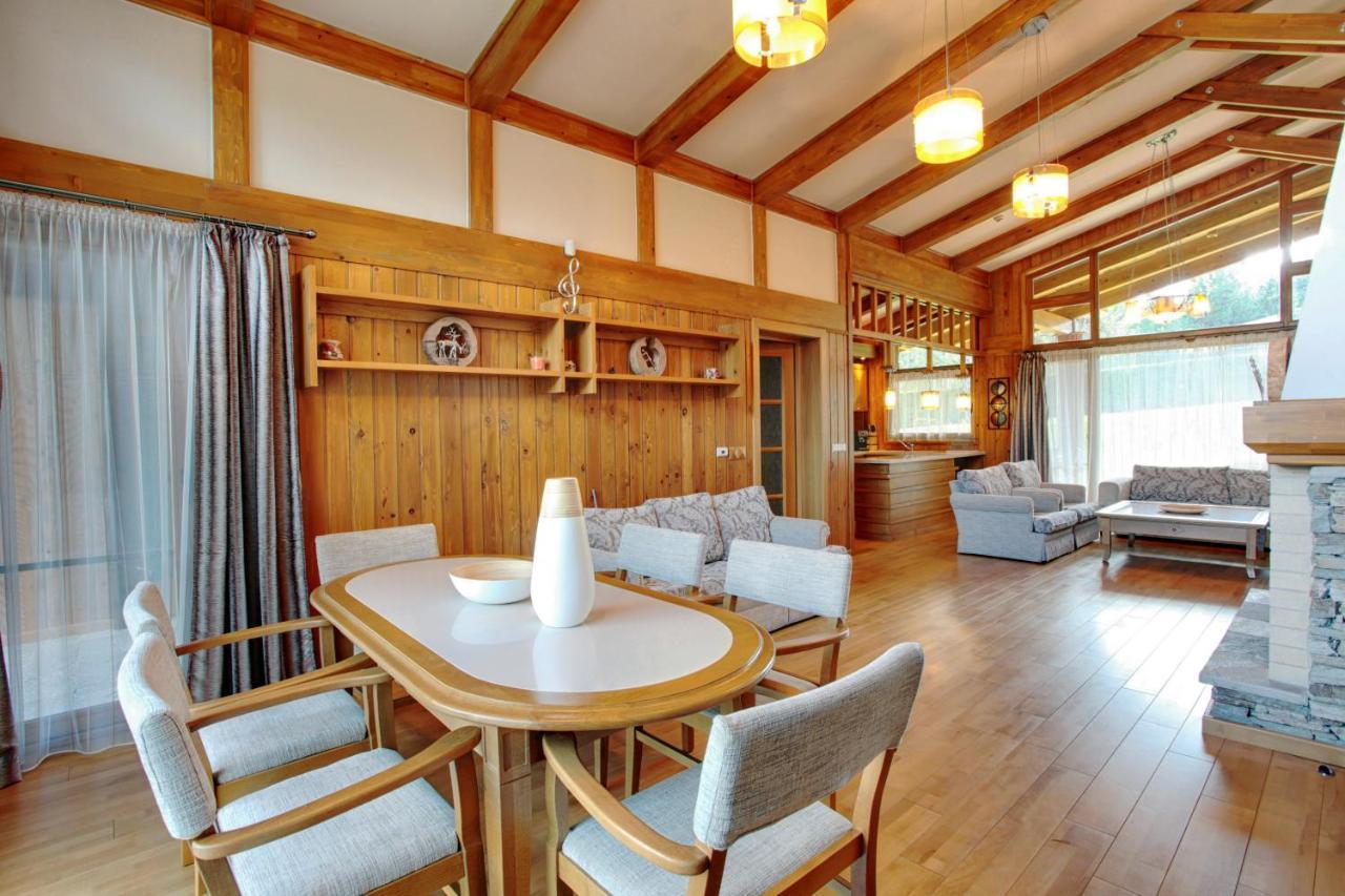 Villa Four Seasons Razlog Extérieur photo