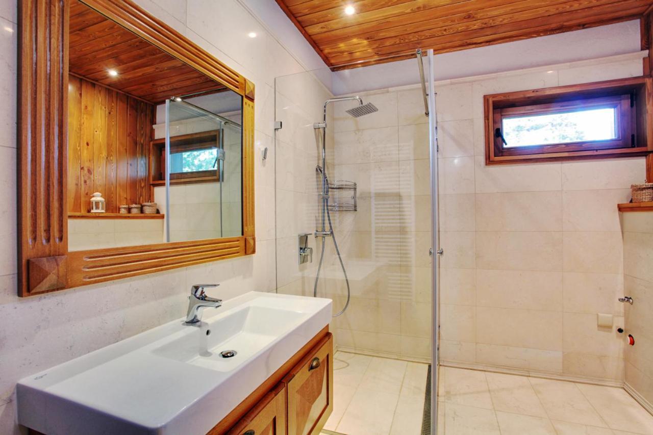 Villa Four Seasons Razlog Extérieur photo